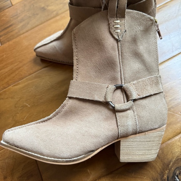 NWT MATISSE TOMBSTONE SUEDE COWBOY BOOT Sz 5 (no original box) - Picture 11 of 11